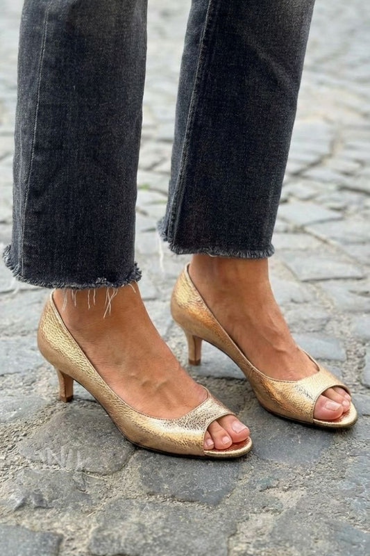 Low-Heel Open-Toe Sandals