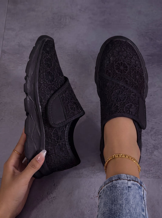 Liliana | Lightweight Breathable Floral Lace Sneakers