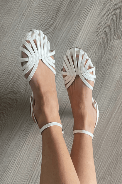 Round-Toe Strap Sandals