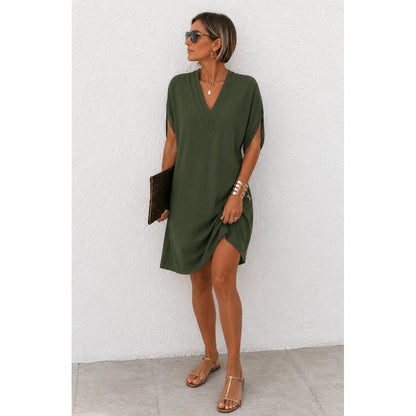 Mara | Elegant V-Neck Dress