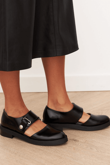 Livia | Modern Mary Jane Heels