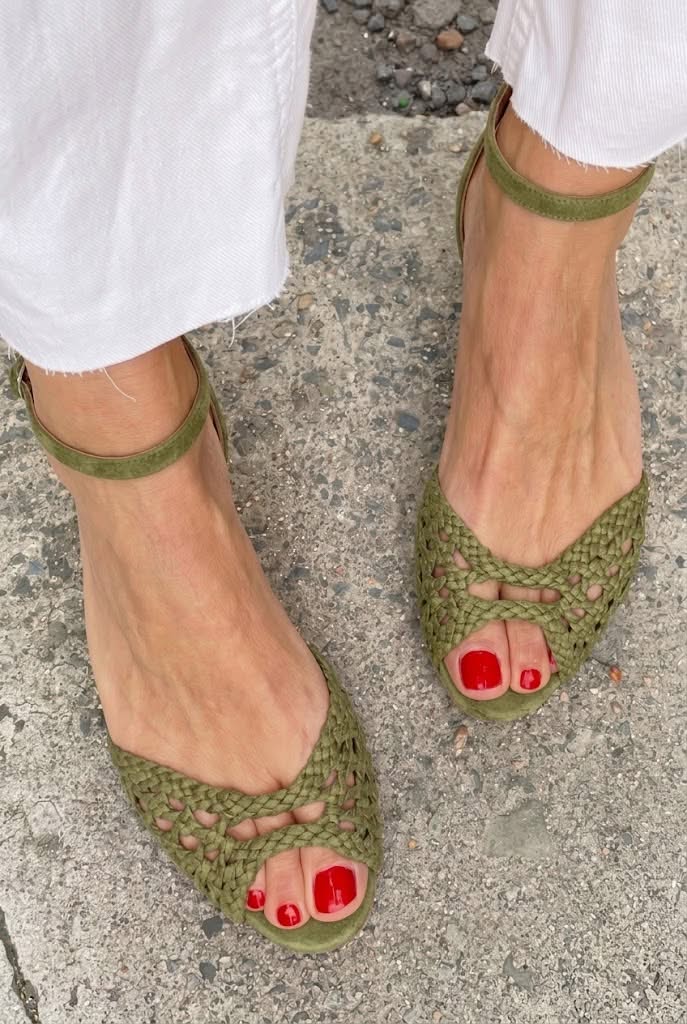 Isadora | Braided Gold Comfort Sandals