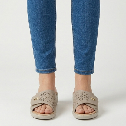 Carolina | Comfort Slides