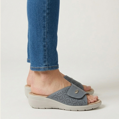 Carolina | Comfort Slides