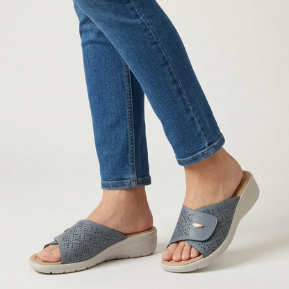 Carolina | Comfort Slides