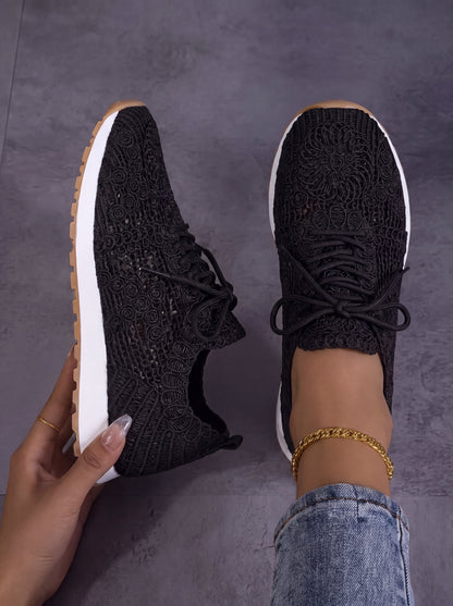 Nives | Lightweight Elegant Lace Sneakers
