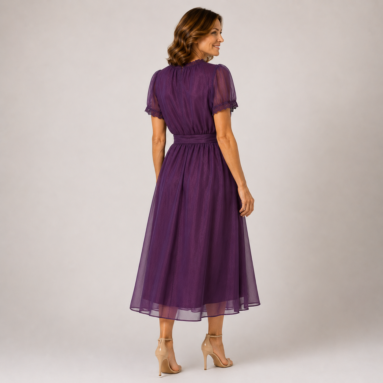 Flavia | Lace-Trim Keyhole Chiffon Maxi Dress