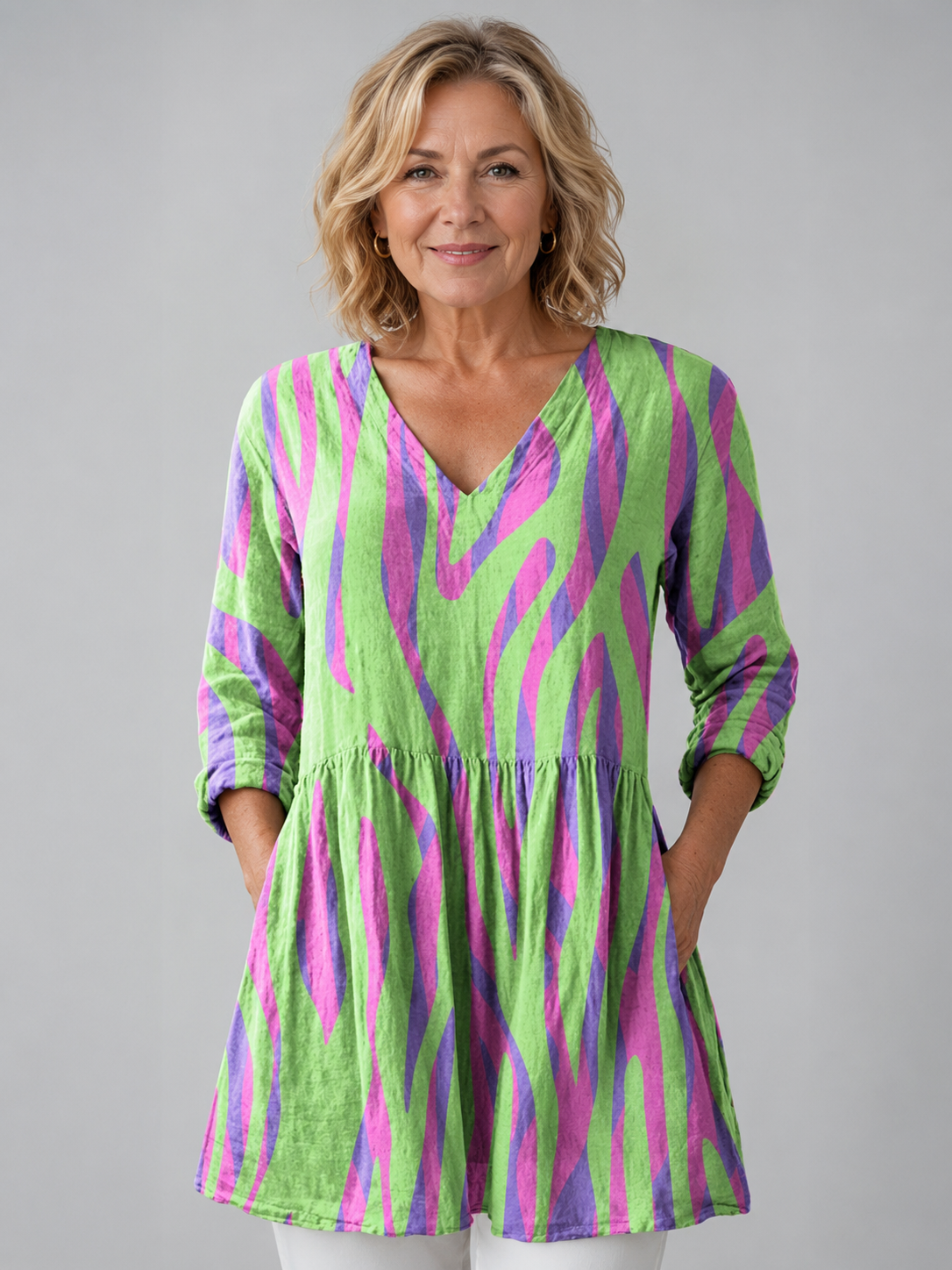 Oceane | Long Blouse with V-Neck