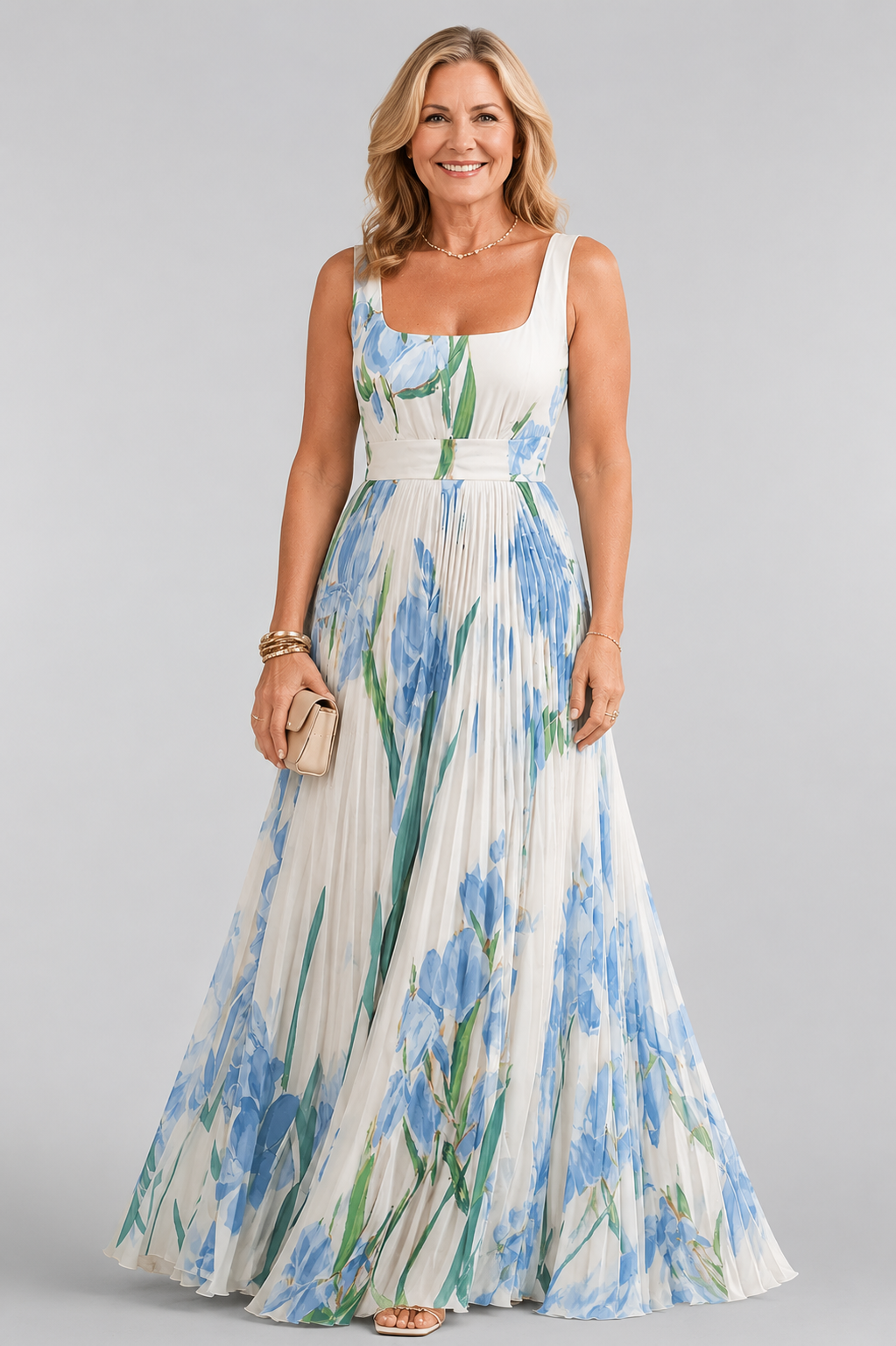Long pleated dress with floral print