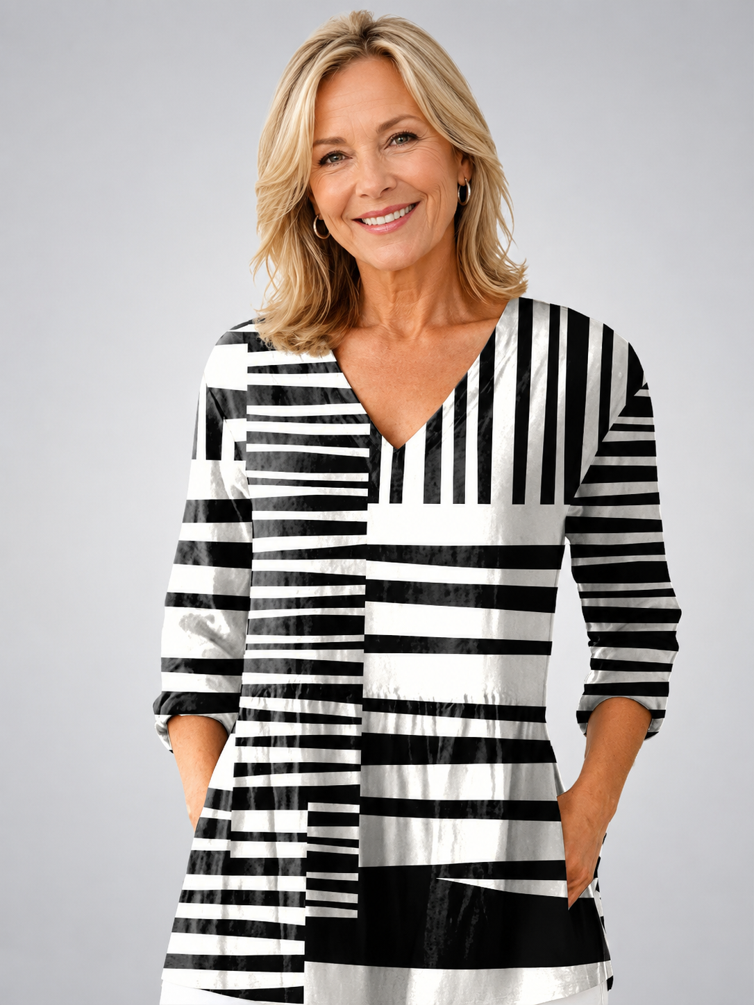 Sophie | Long Blouse with V-Neck