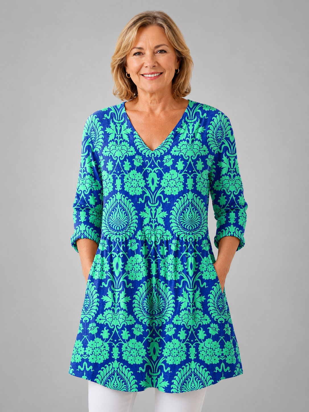 Ines | Long Blouse with V-Neck