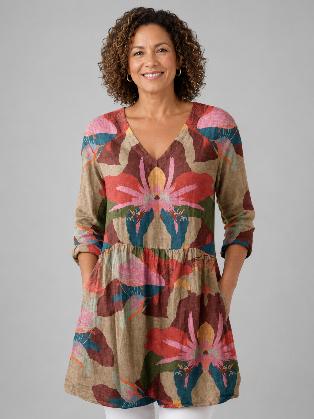 Sarah | Long Blouse with V-Neck