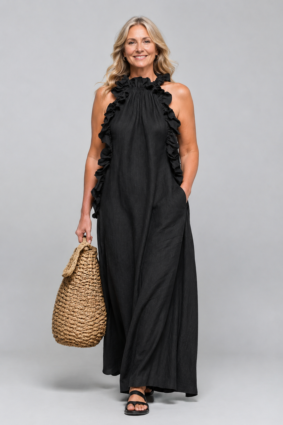 Elegant long dress with ruffles