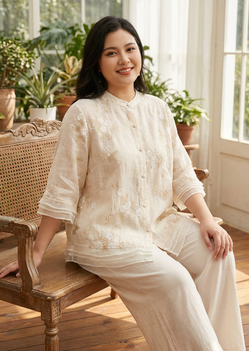 Anouk | Chic Blouse with Floral Accents