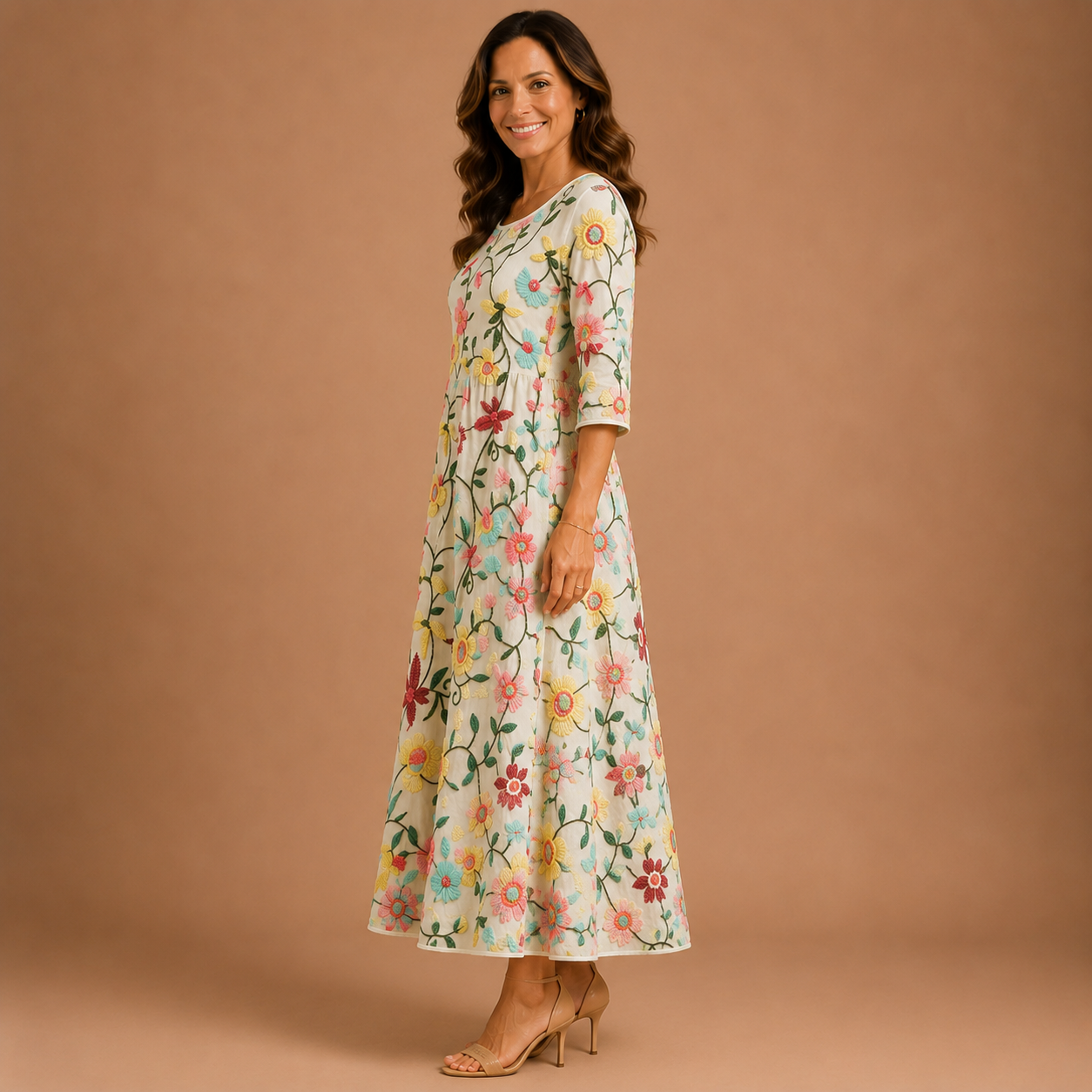 ESMERALDA | Embroidered Floral Midi Dress