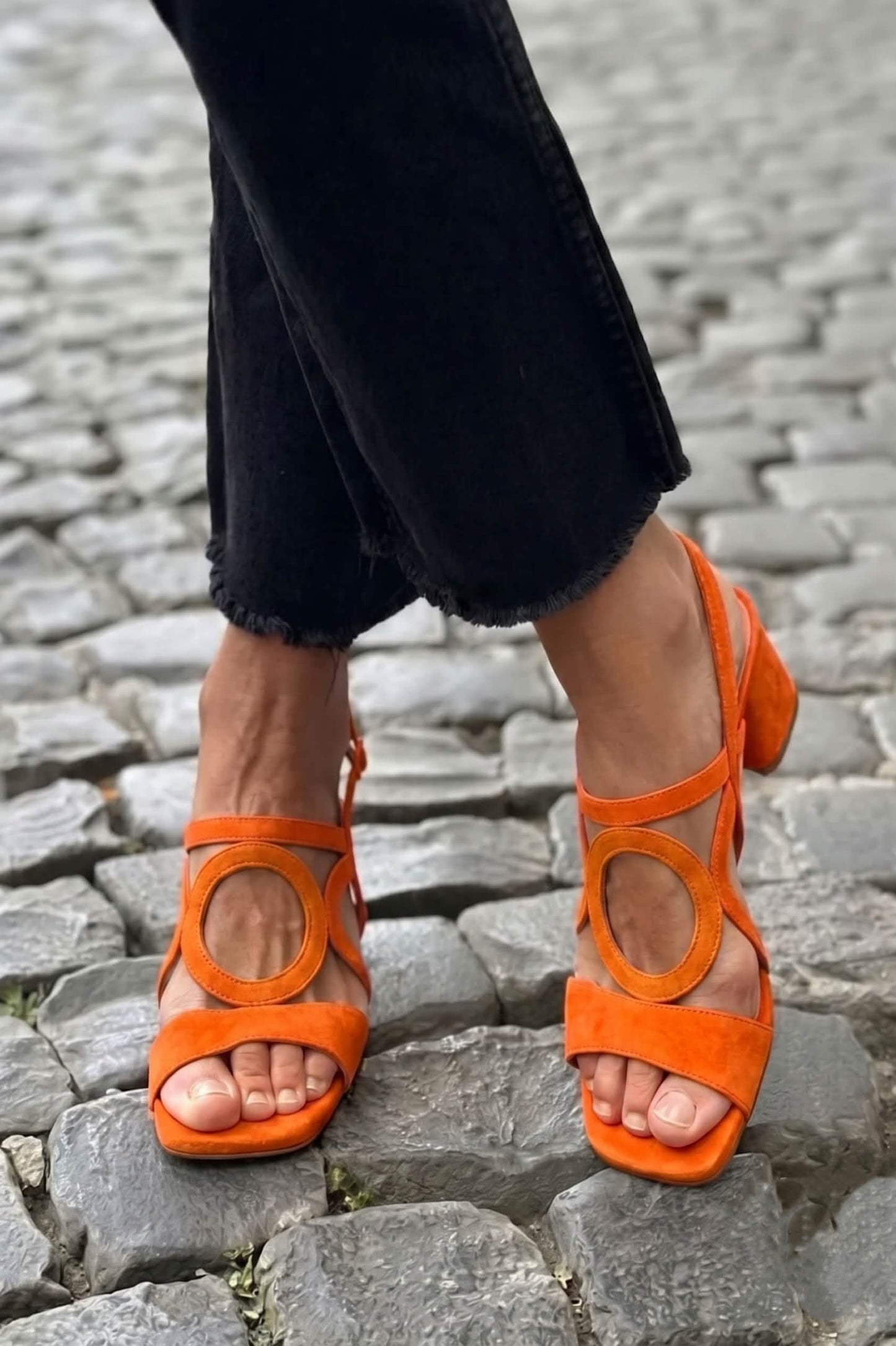 Square-Toe Sandals with Round Cutout