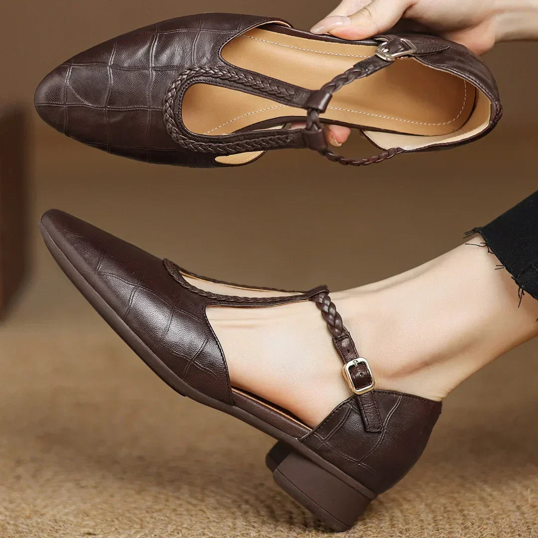 Vittoria | Mary Jane Flats