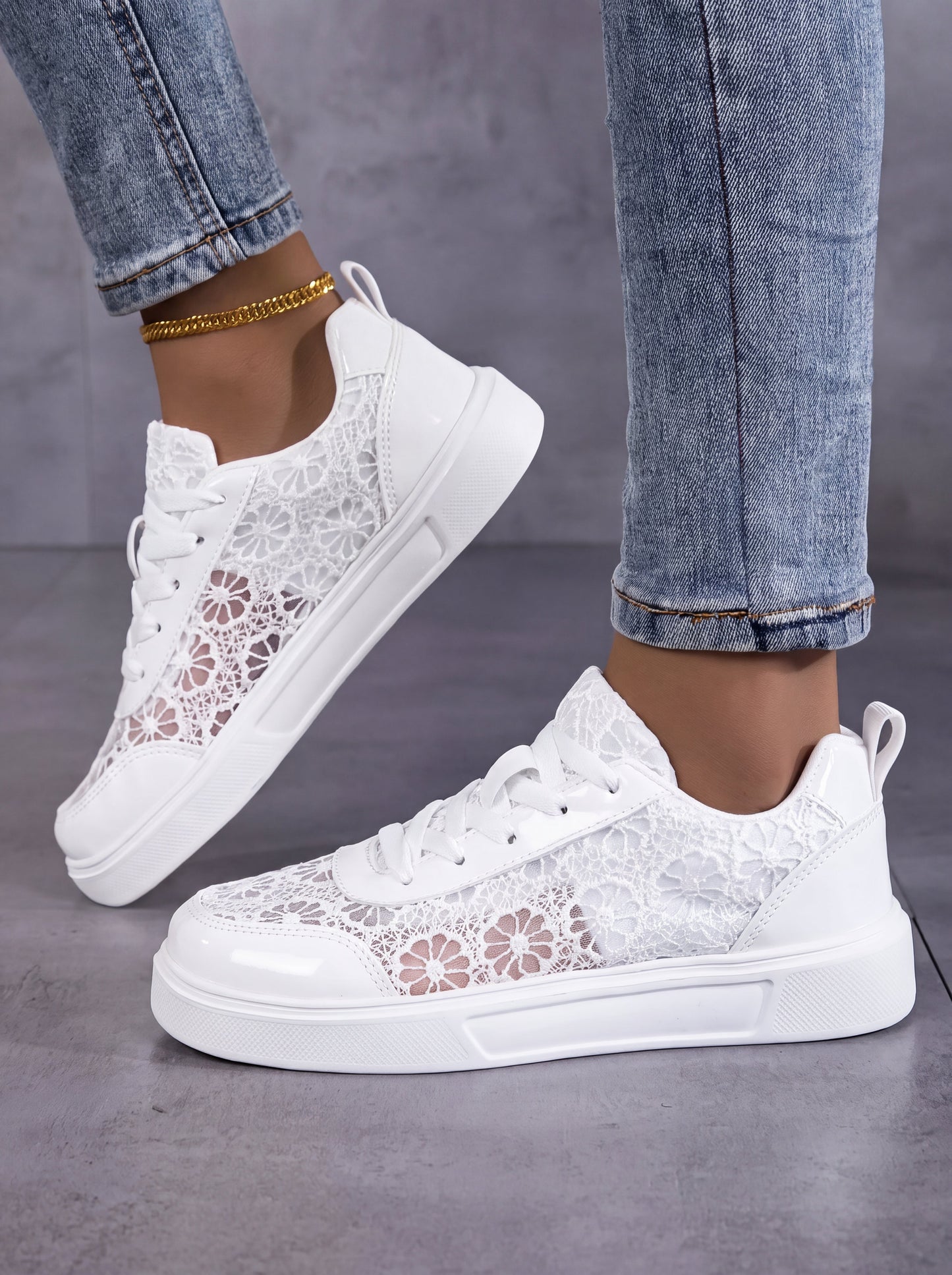 Fiore | Floral Lace Sneakers
