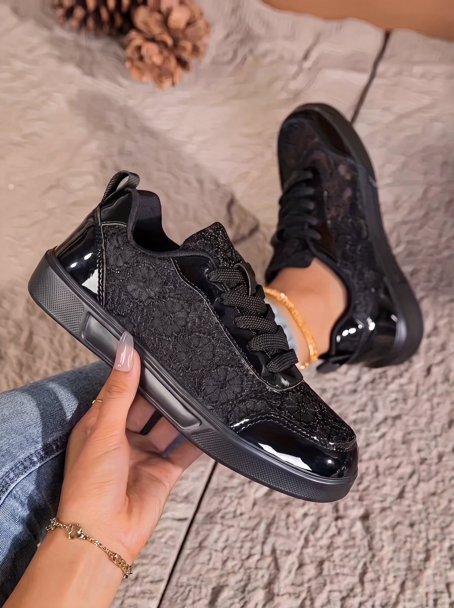 Fiore | Floral Lace Sneakers