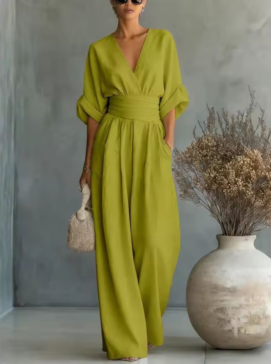 Risel - Jumpsuit to Feel Comfortable and Polished on Your Day.