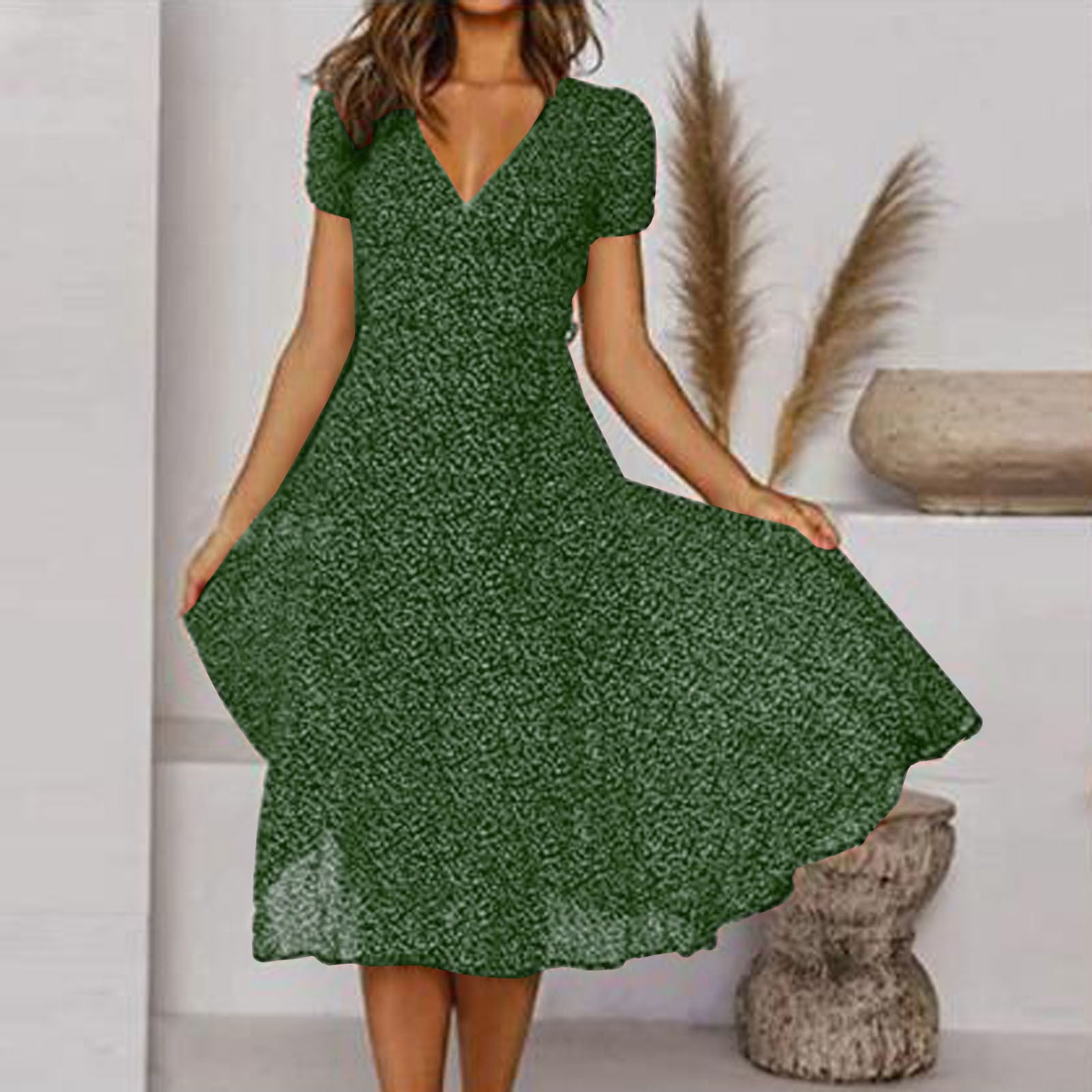Jolanda | Floral V-Neck Midi Dress