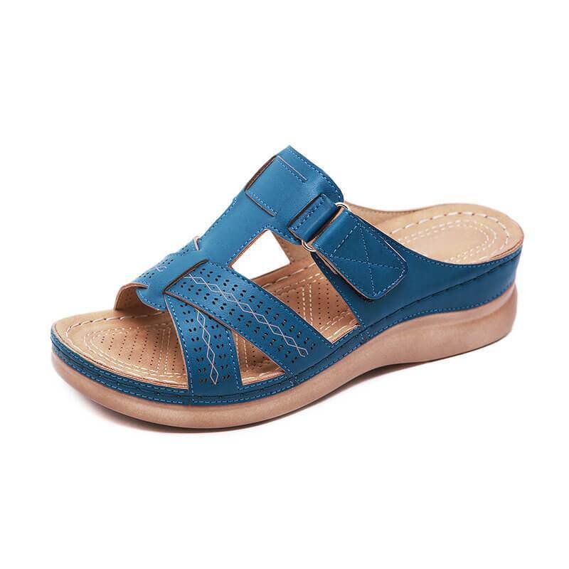 Delaney | Orthopedic Comfort Meets Timeless Style