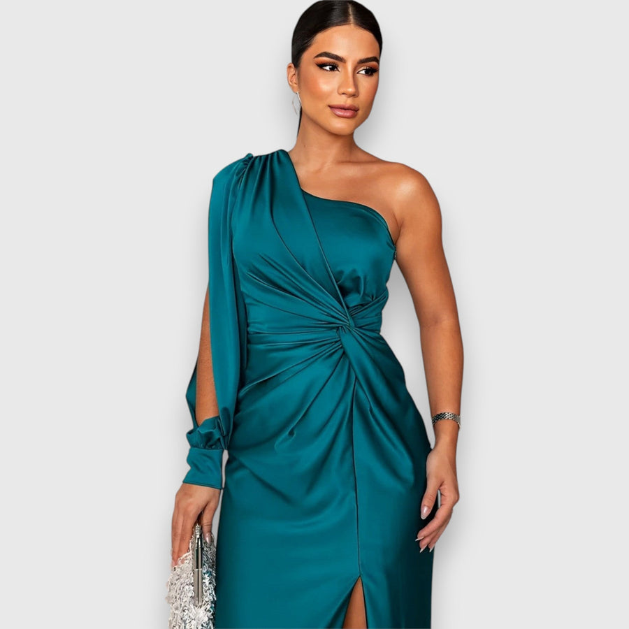 Vera | Elegant Modern Dress